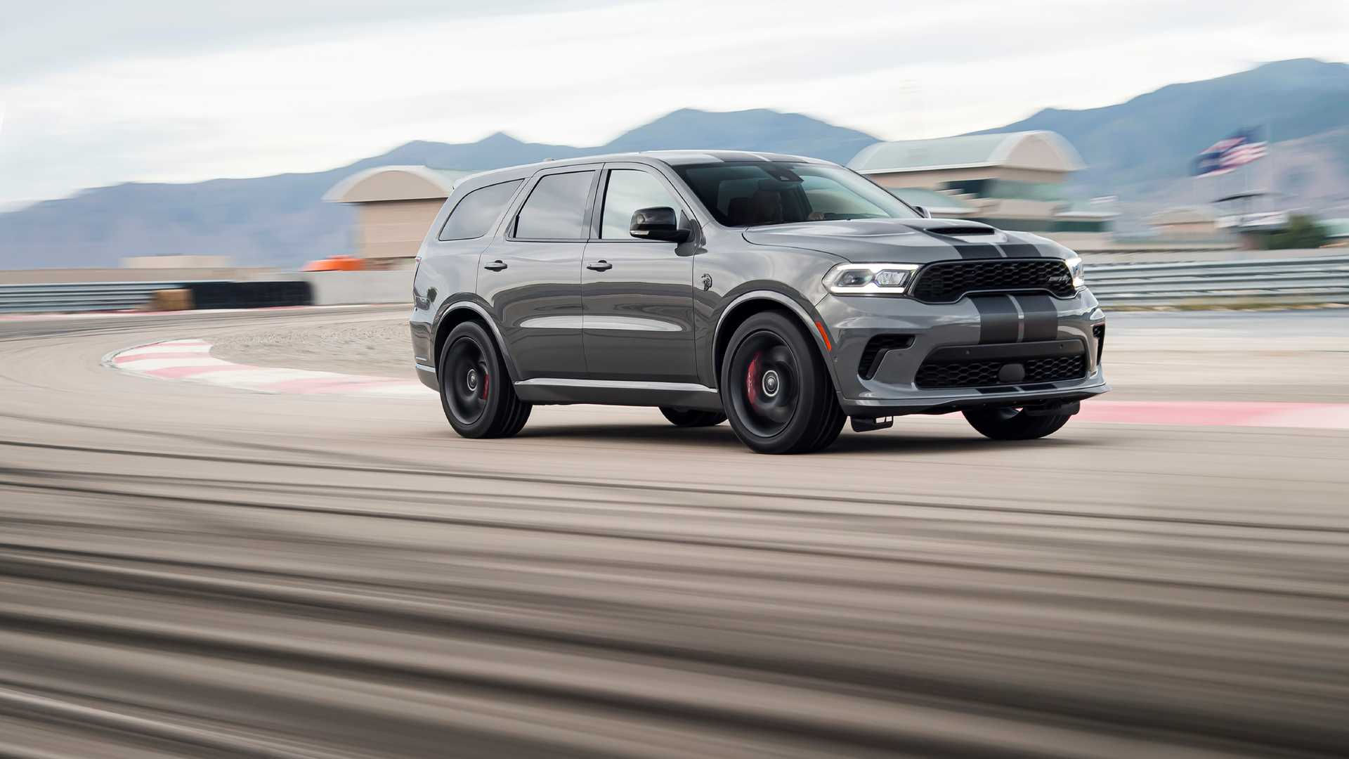 Wallpaper #omeU8JIBSpphPi3-CGf2285 The 2021 Dodge Durango Hellcat Will Be Rarer Than the Strip Slaying