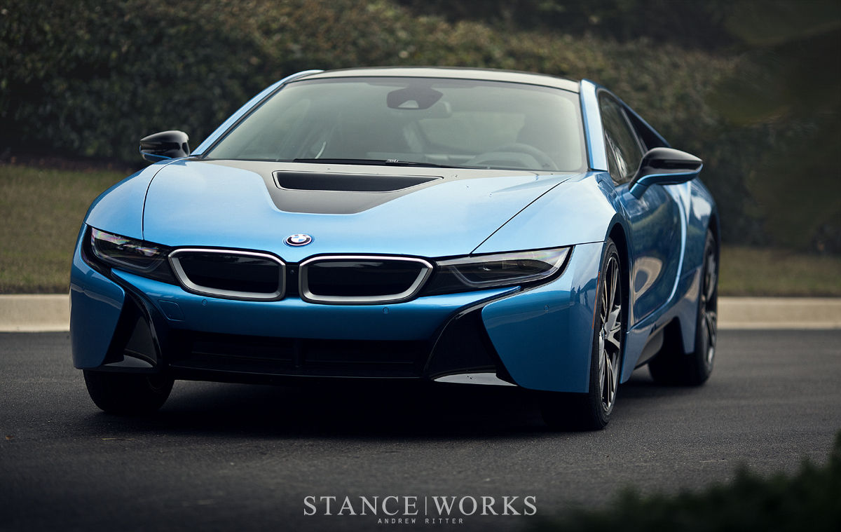 Wallpaper #M7jT1ZIBJvJKYCmEkNu463 Protonic Blue BMW i8 Poses for Breathtaking Shots Autoevolution