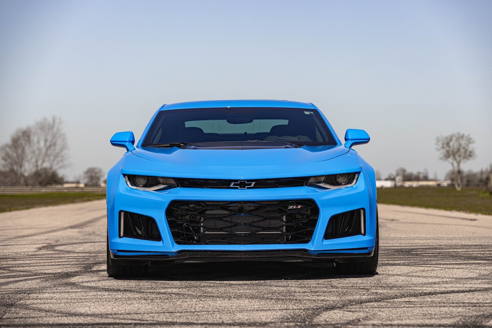 Wallpaper #d_uXg5cBx-Hc5Y20Oq4C171 Camaro Exorcist Doesnt See the Bugatti Veyron as a Hindrance Yours