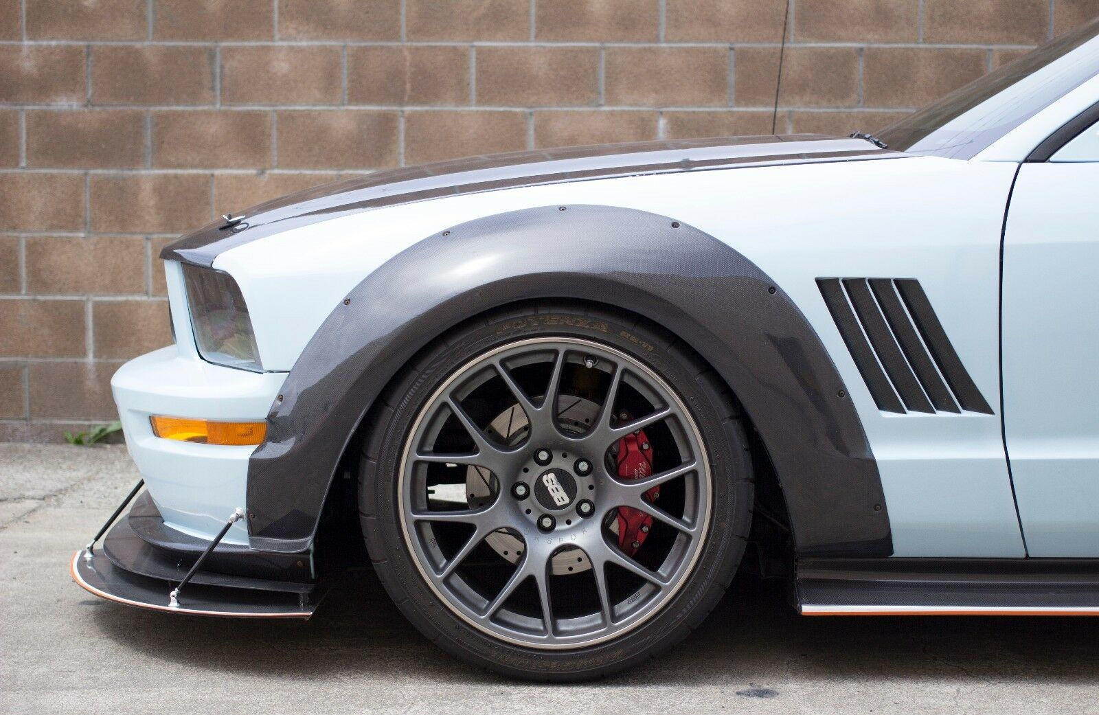 Wallpaper #N2guIJMBSpphPi3-eC0j179 This Custom Ford Mustang is Carbon Fiber Overdose Autoevolution