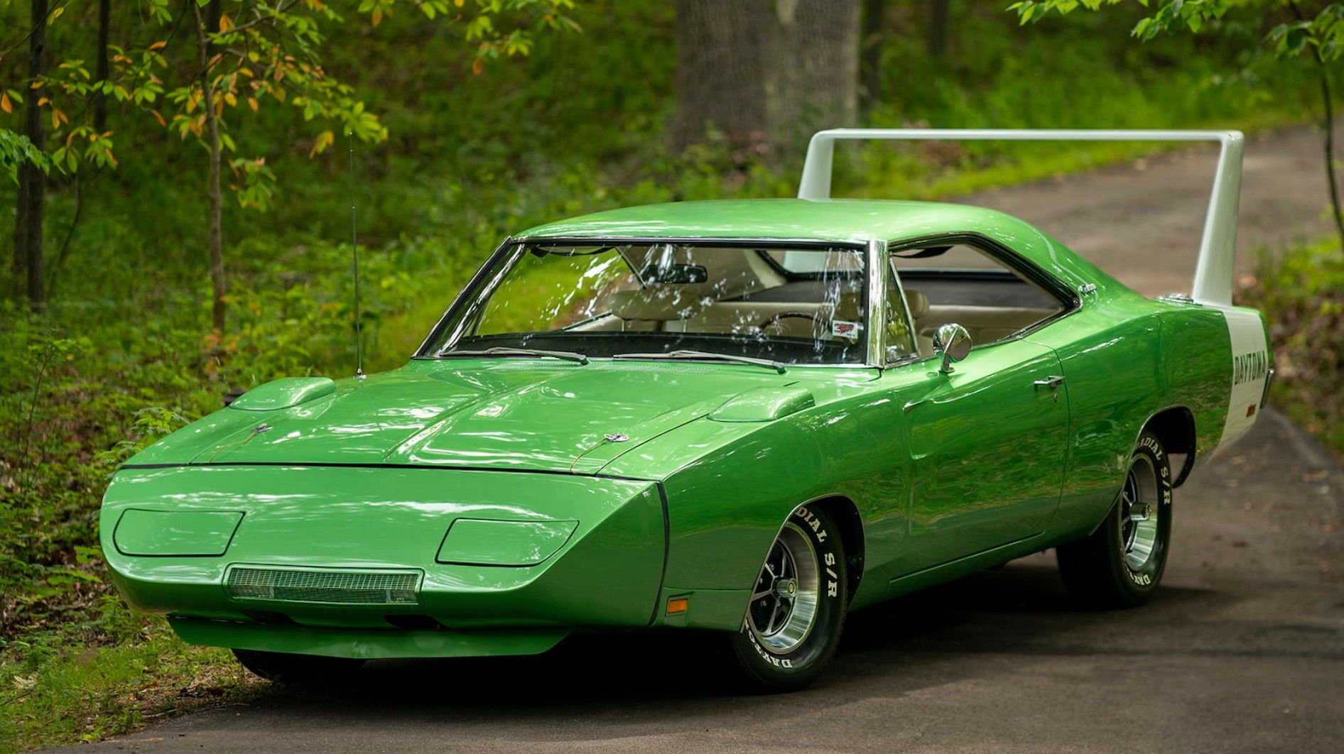 Wallpaper #J7jDW5cB0bsTqiZThLmX98 Forget About the New Dodge Charger Daytona and Swipe Right on This Old