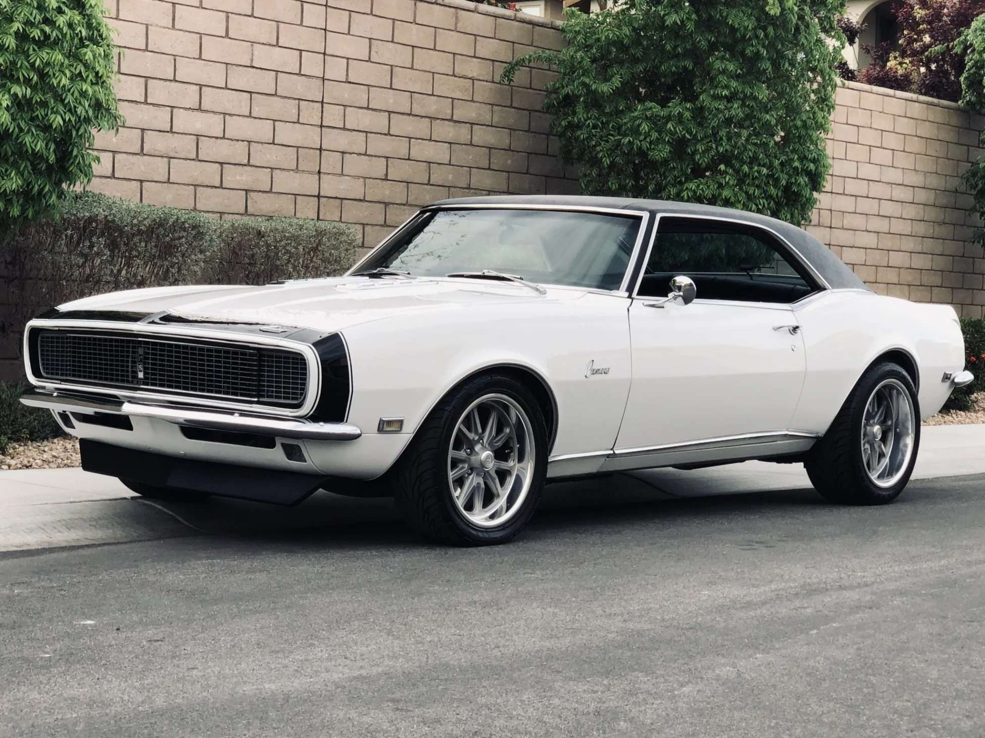 Wallpaper #xkW4qY4B7YBJg1BVh6eP33 1968 Camaro Lightly Restomod Sold for Less Than You Might Think