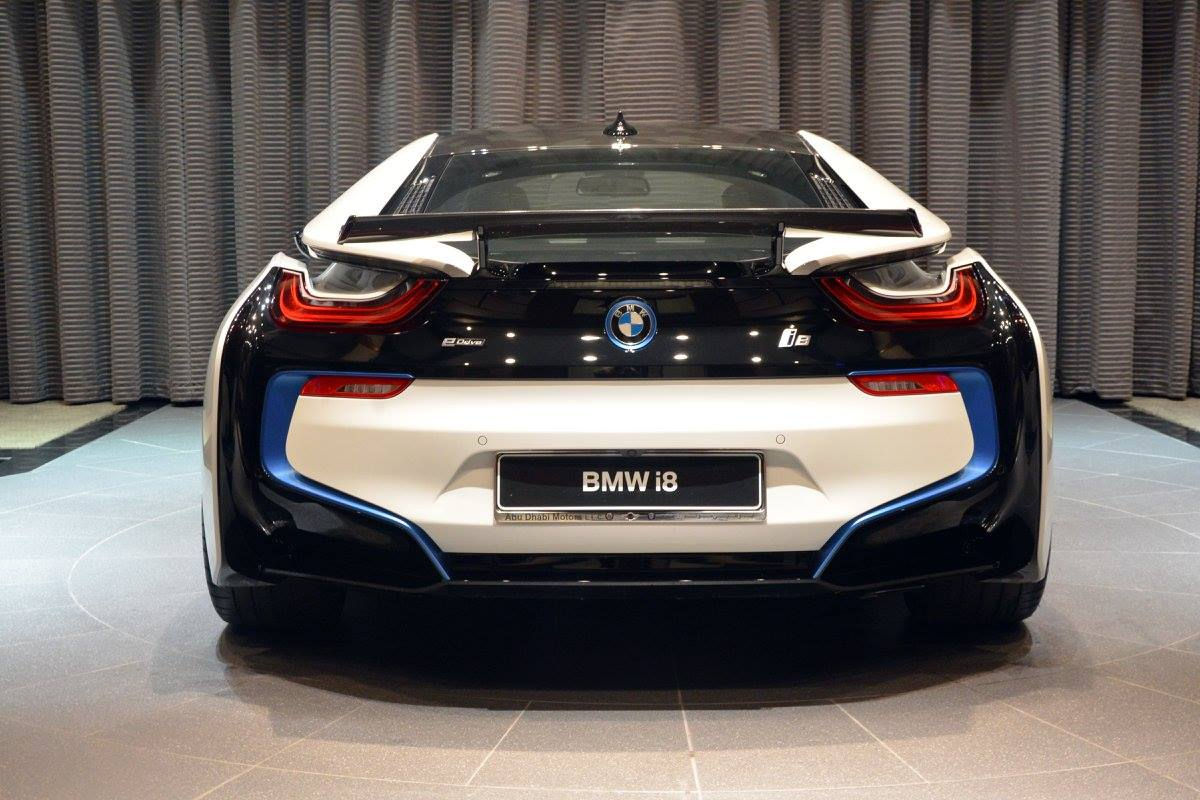Wallpaper #OhkcGo8BtGB6xQ78eHQi55 BMW i8 with Ac Schnitzer Package Showcased by BMW Abu Dhabi Autoevolution