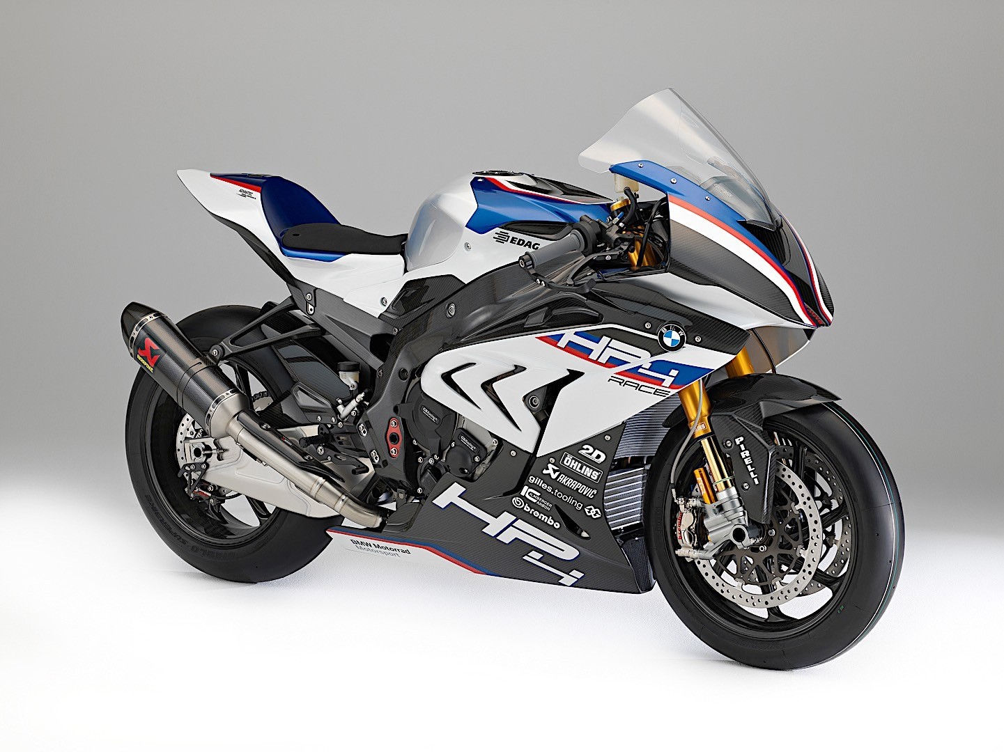 Wallpaper #4n0B8Y4Bnwiau_P6cwes40 Behold the New 2017 BMW Hp4 Race Autoevolution