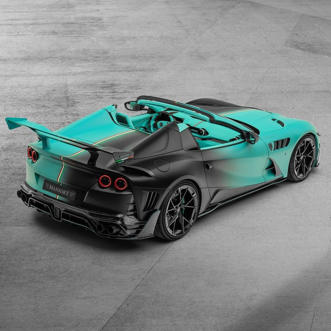 Wallpaper #umeX_JIBSpphPi3-85jz200 Mansory Stallone Tempesta Nera Verde is an Ugly Two Faced Ferrari 812