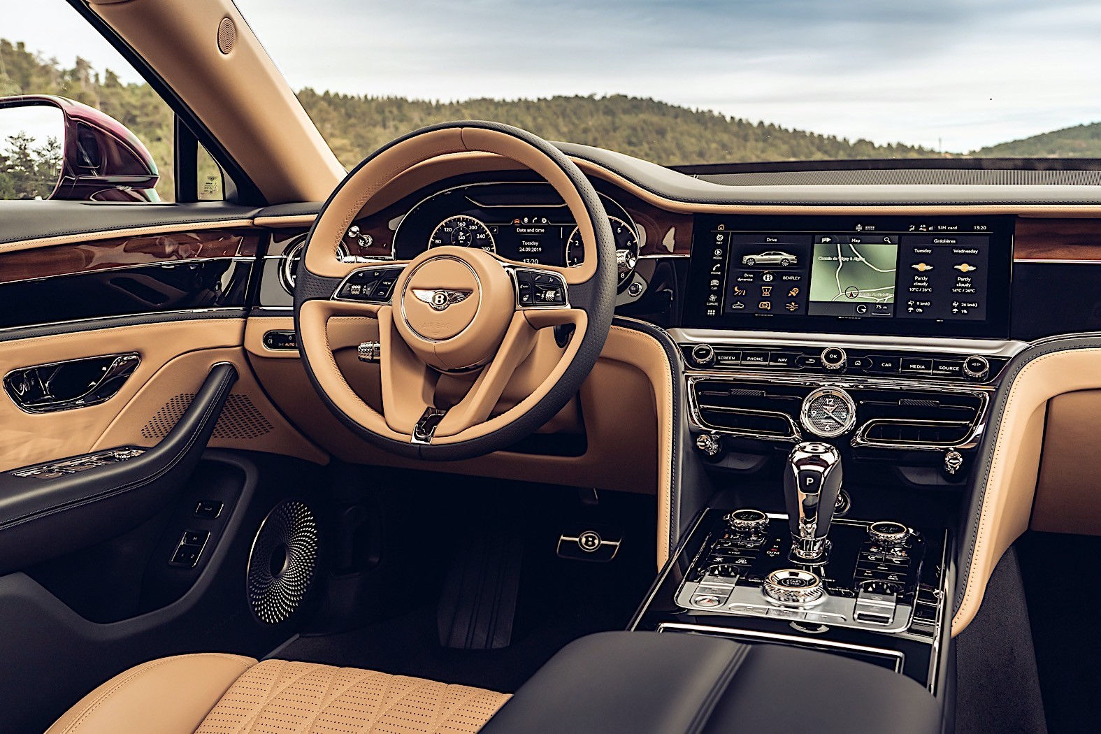 Wallpaper #n_uqhJcBx-Hc5Y201a_871 Puzzled by the Bentley Rotating Display Here is How It Works