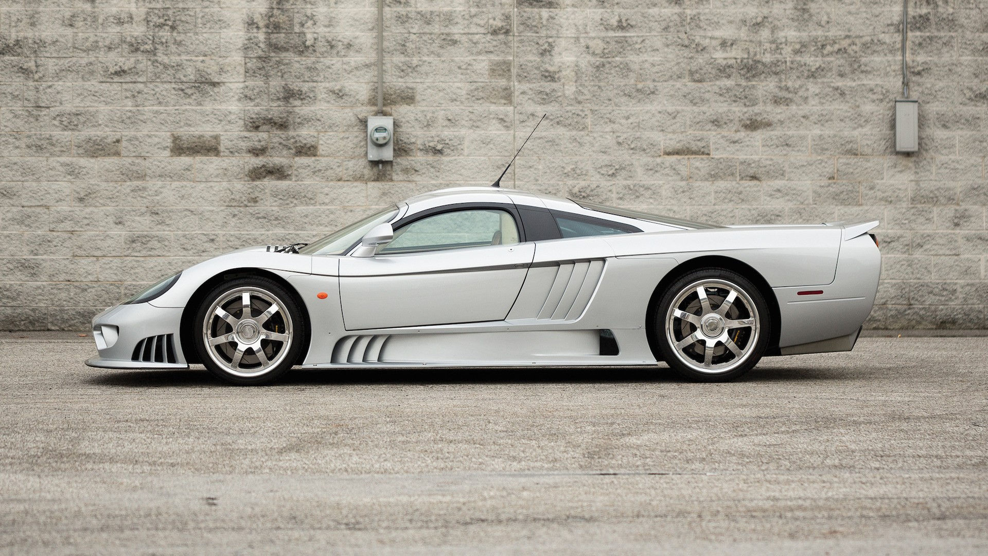 Wallpaper #zQOzZpMBpyOg8YnED9vS152 One of a Kind Saleen S7 is Looking for a New Owner Autoevolution