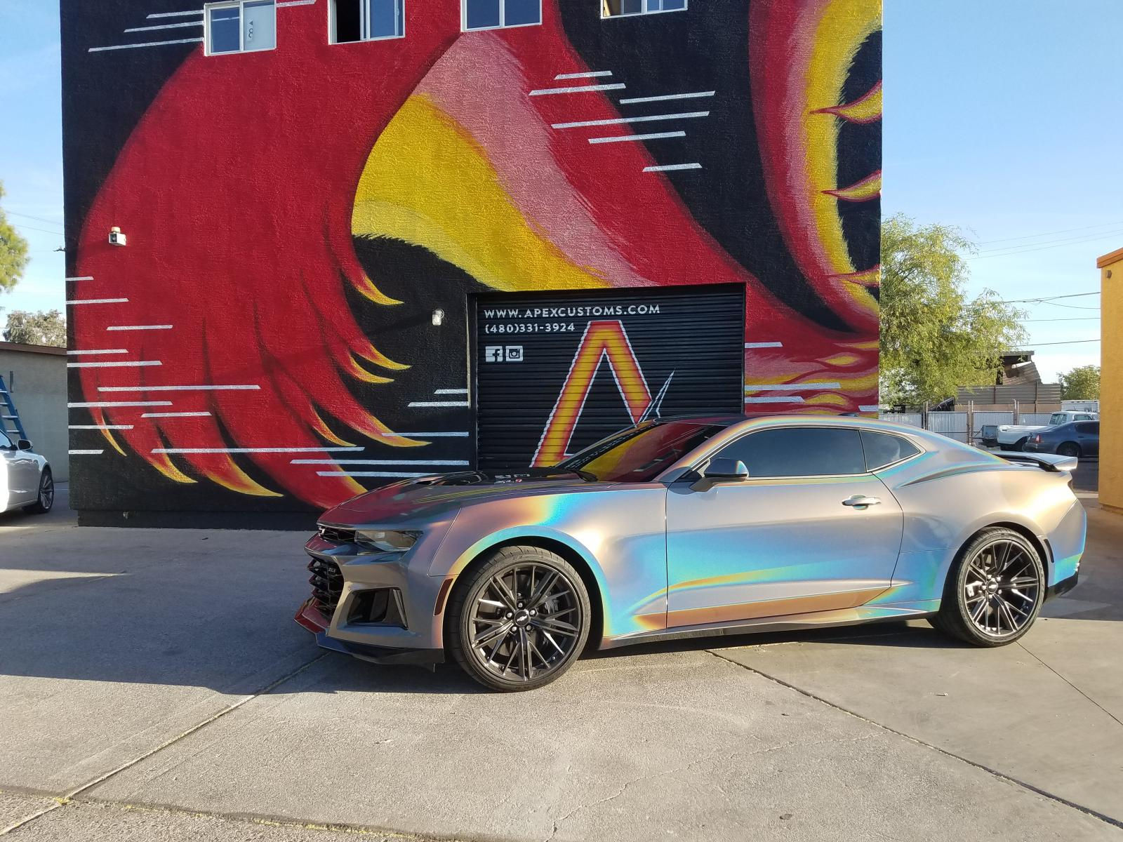 Wallpaper #thm4HI8BtGB6xQ78PnVV48 Camaro Zl1 Owner Wraps His Car in 3m Gloss Flip Psychedelic Vinyl Film