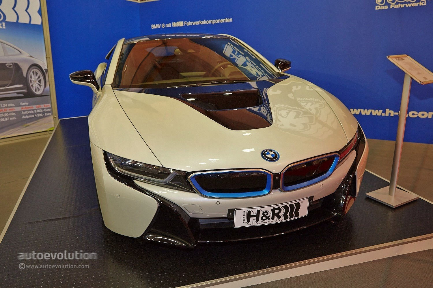 Wallpaper #Txk-JY8BtGB6xQ78TIal29 Hr BMW i8 Has a Lowered Stance at the Essen Motor Show 2014 Live