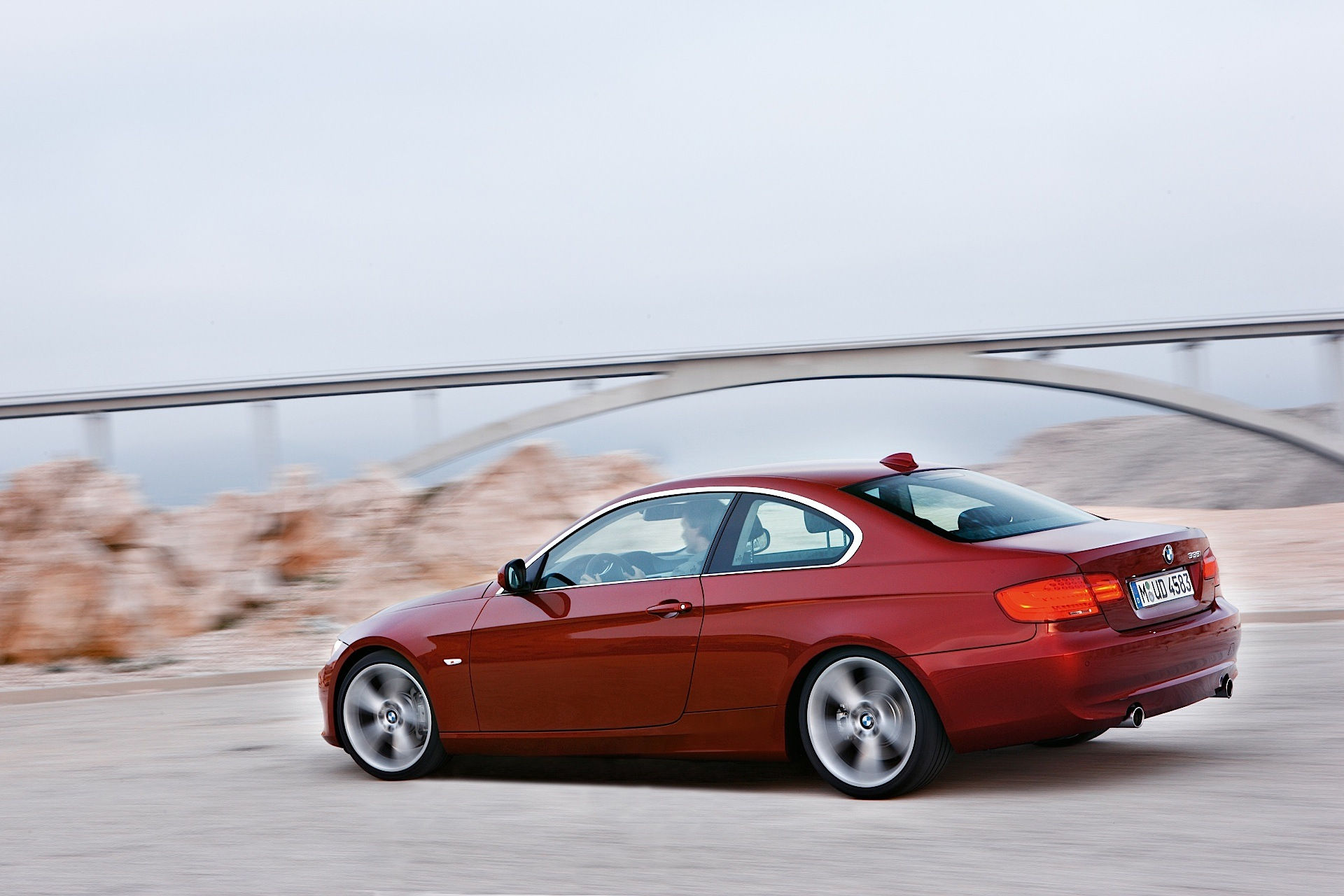 Wallpaper #2GceDpMBSpphPi3-megn57 2011 BMW 3 Series Coupe E92 Specs Photos Autoevolution