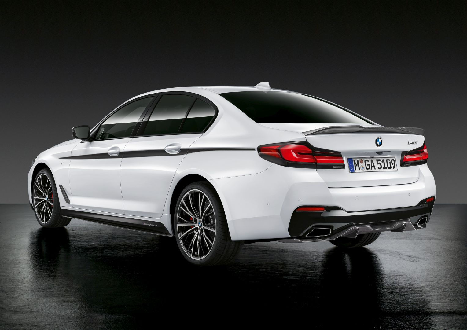 Wallpaper #_LgGjZIBJvJKYCmEjNTC40 BMW 5 Series G30 Lci Specs Photos 2020 2021 Autoevolution