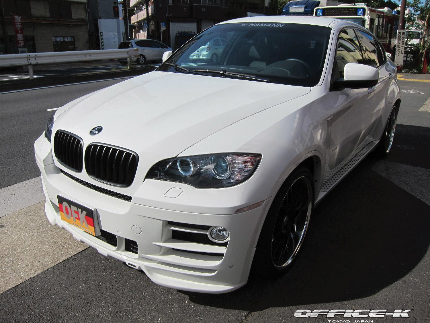 Wallpaper #0n0c9I4Bnwiau_P6hw5u45 Office K Custom BMW X6 Autoevolution