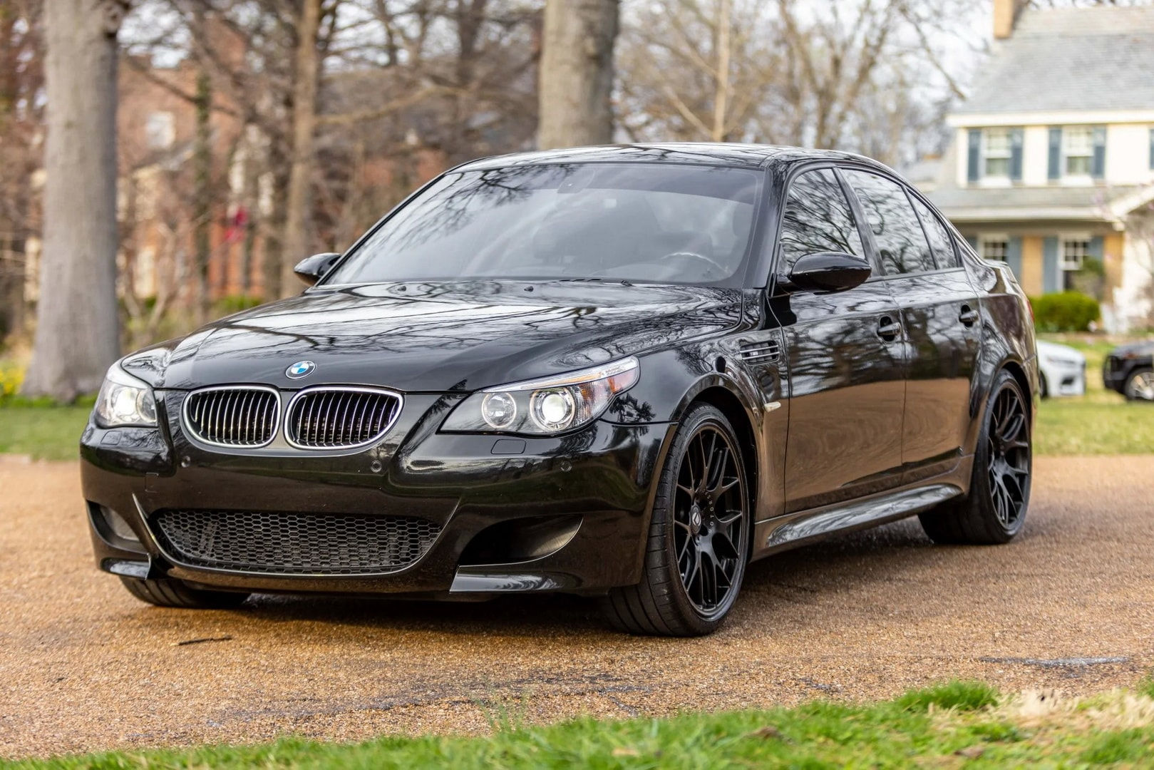 Wallpaper #oYsRcpcBcm9NJah-qnPa158 Dinan Tuned 2006 BMW M5 in Black Sapphire Looks Like Something Bruce