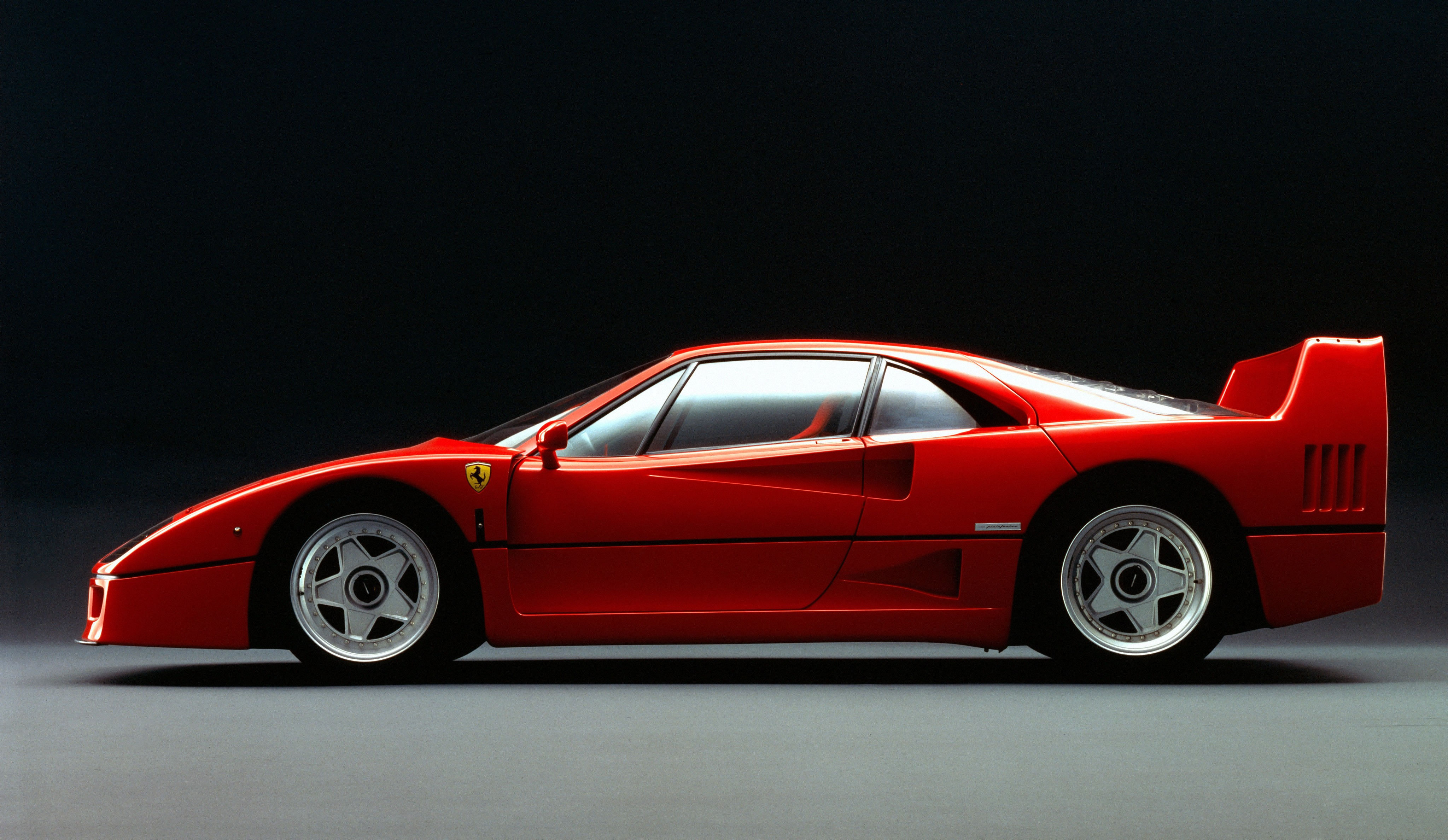Wallpaper #RXeHJpMB-pgBXx60yaLe9 Ferrari F40 Specs Photos 1987 1988 1989 1990 1991 1992