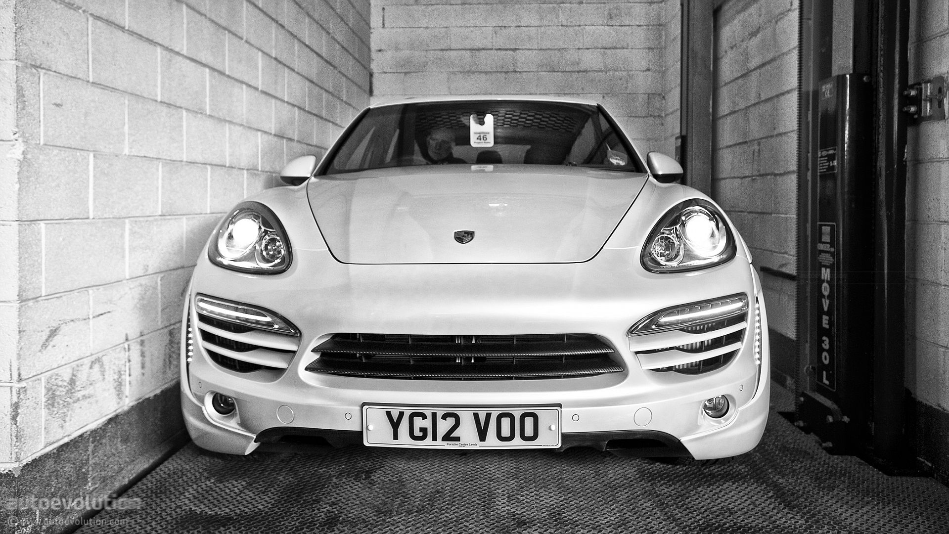 Wallpaper #x0AZMJMBJhL2WPba9L9t548 Kahn Porsche Cayenne Diesel Review Autoevolution