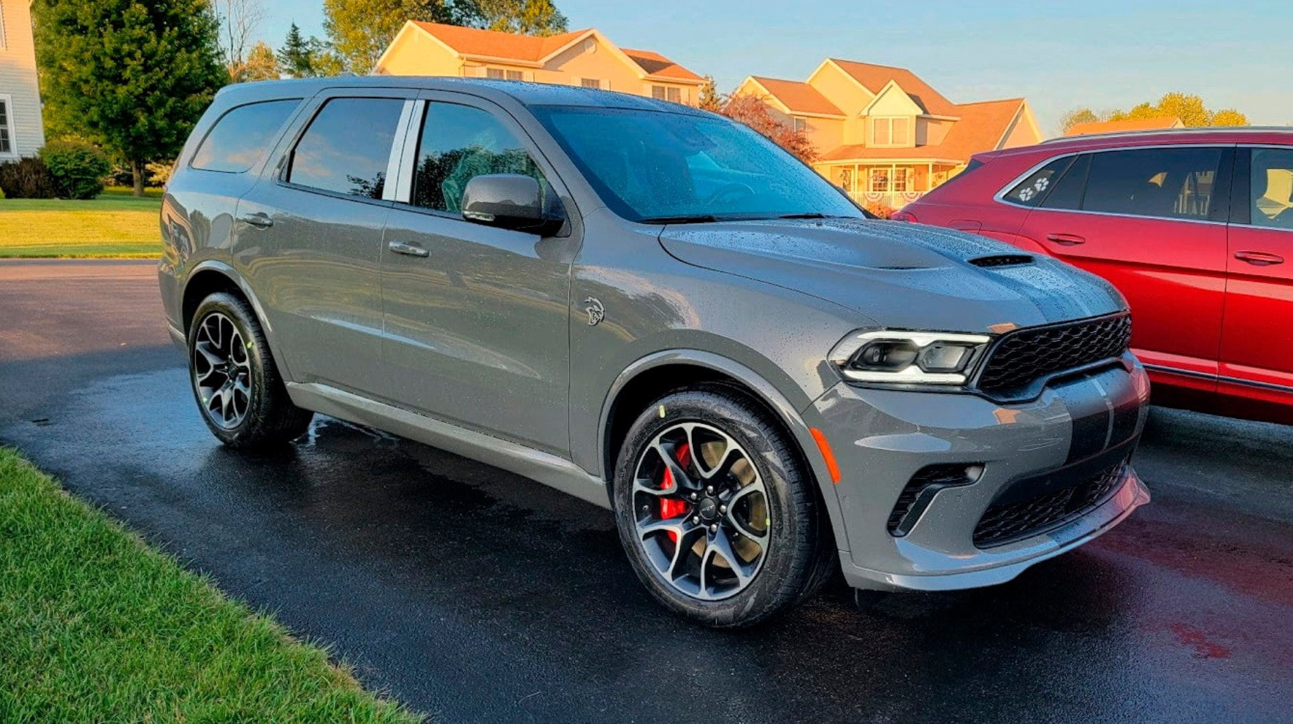 Wallpaper #omeU8JIBSpphPi3-CGf2123 Dodge Durango Srt Hellcat is in Spitting Distance from Flirting with