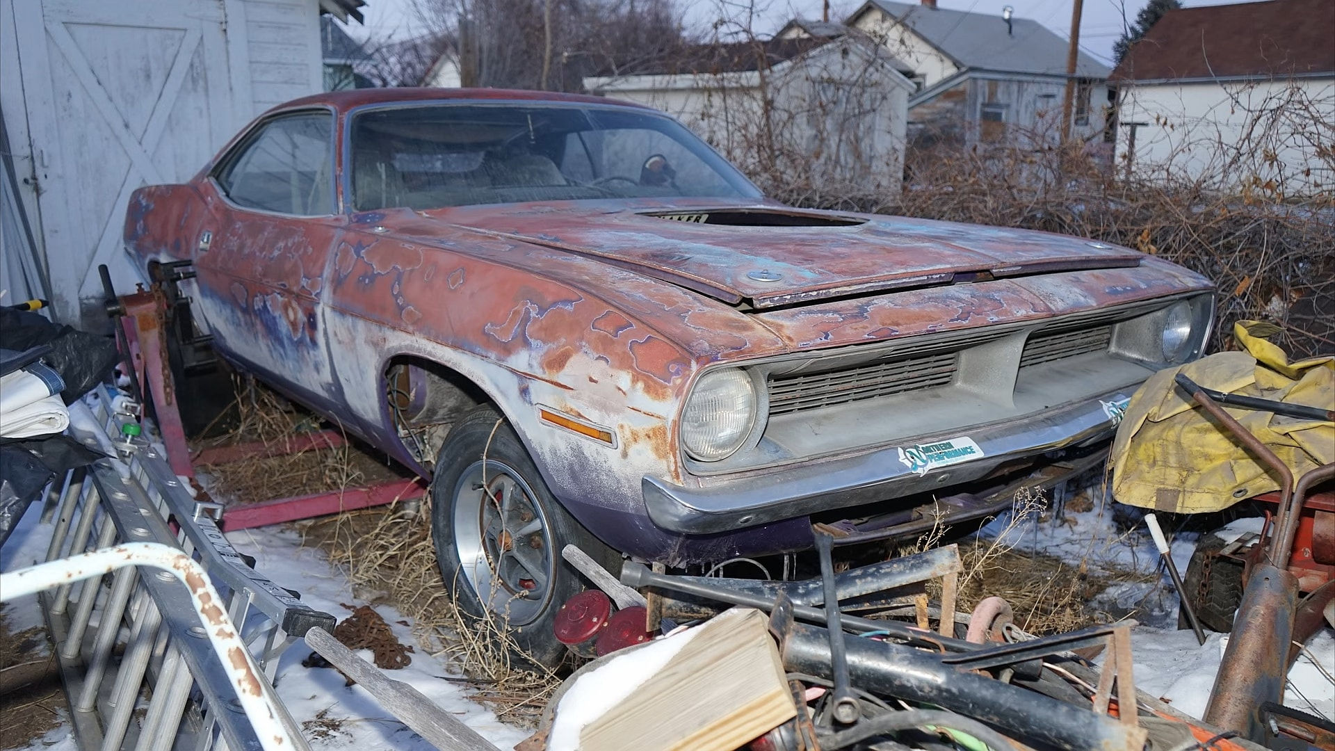 Wallpaper #o0A_MZMBJhL2WPbavMX794 1970 Plymouth Cuda Sitting in a Yard for Decades is a True Hemi with a