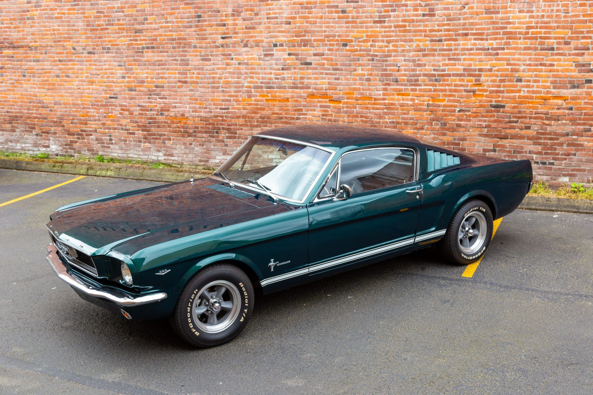 Wallpaper #60YXVZcBqAgmjOk2gV2U53 Restored 1966 Ford Mustang Fastback Sends Out Bullitt Vibes Autoevolution