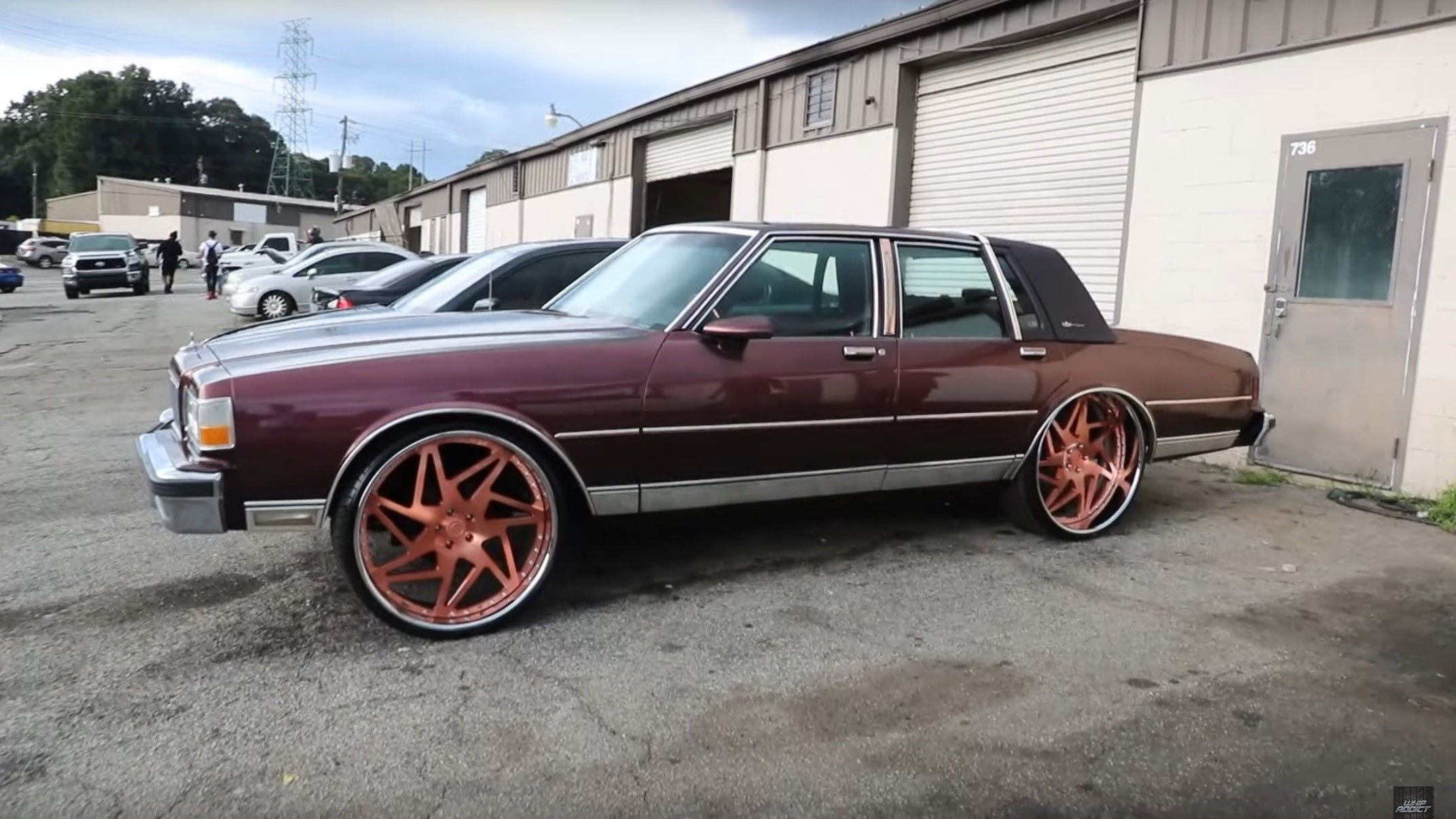 Wallpaper #75859 Taking the 80s Style Box Chevy to the Extreme on 26s Hot Donk