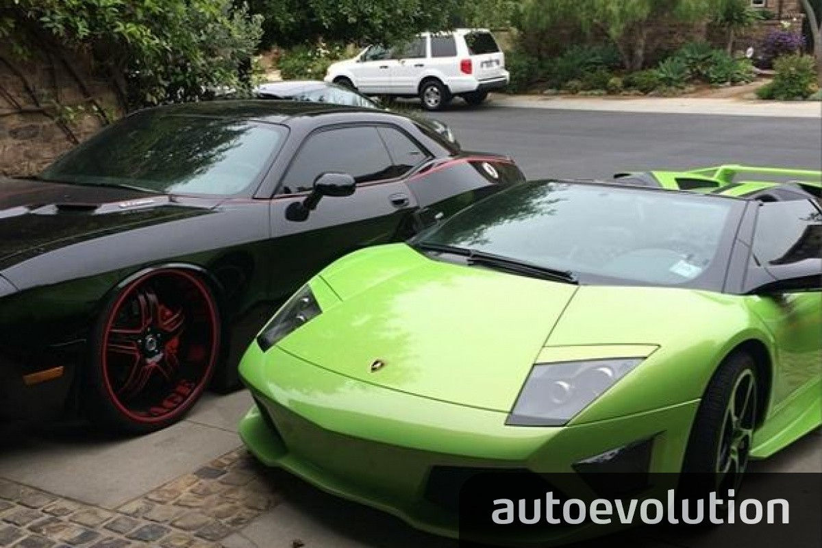Wallpaper #uf-qapMB3lSXT3zUqOaC72 Should I Choose the Challenger Over the Lambo Quinton Rampage Asks
