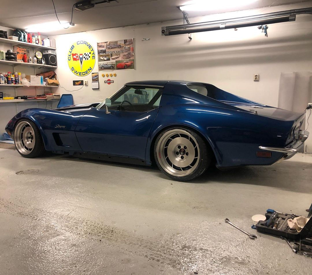 Wallpaper #q2dJDJMBSpphPi3-fd2b217 C3 Corvette Slammed on Custom C4 Wheels Looks Spot on Autoevolution