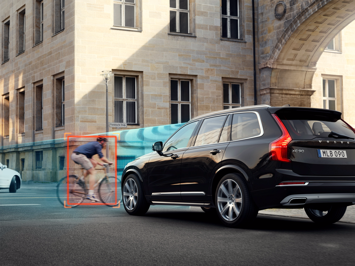 Wallpaper #OuquVZMBlwTYPL18rA5u26 9 Most High Tech Suvs Photos Features Business Insider