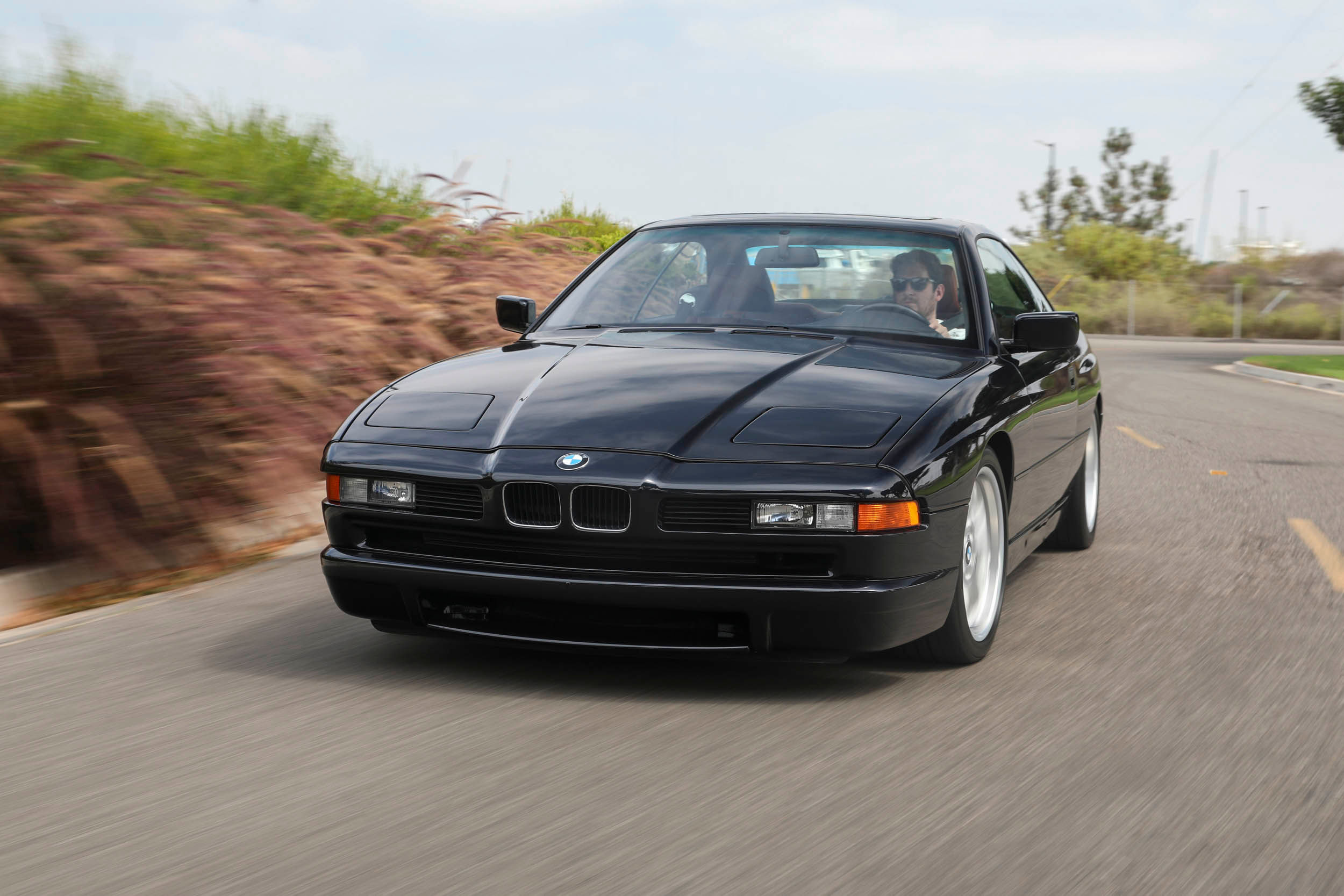 Wallpaper #DWgzGJMBSpphPi3-vRLJ43 The BMW 850ci and BMW 2002 Span the Breadth of Bimmer Brilliance
