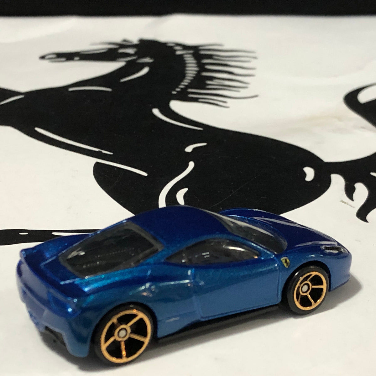 Wallpaper #HH2L844Bnwiau_P6_w0H10 Ferrari 458 Italia Metaflake Blue by Hotwheels 164 Ftev0008no Bo