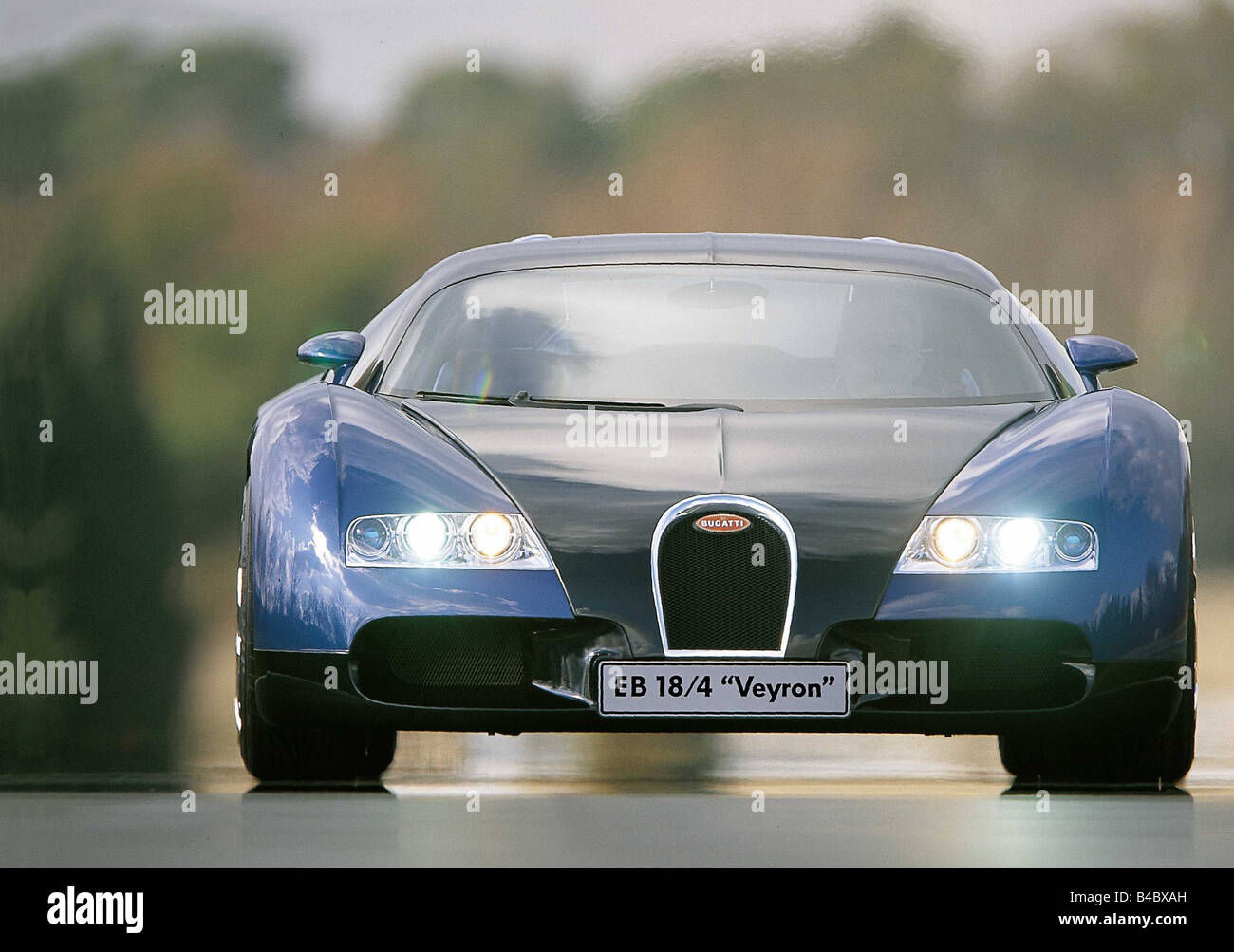 Wallpaper #Z1hnNJMBzN9vxX34lDyA75 Car Bugatti Veyron 184 Roadster Model Year 2000 from the Front