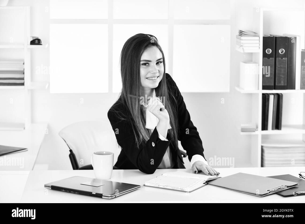 Wallpaper #hGcuDZMBSpphPi3-SeOZ46 Bank Documents Black and White Stock Photos Images Alamy