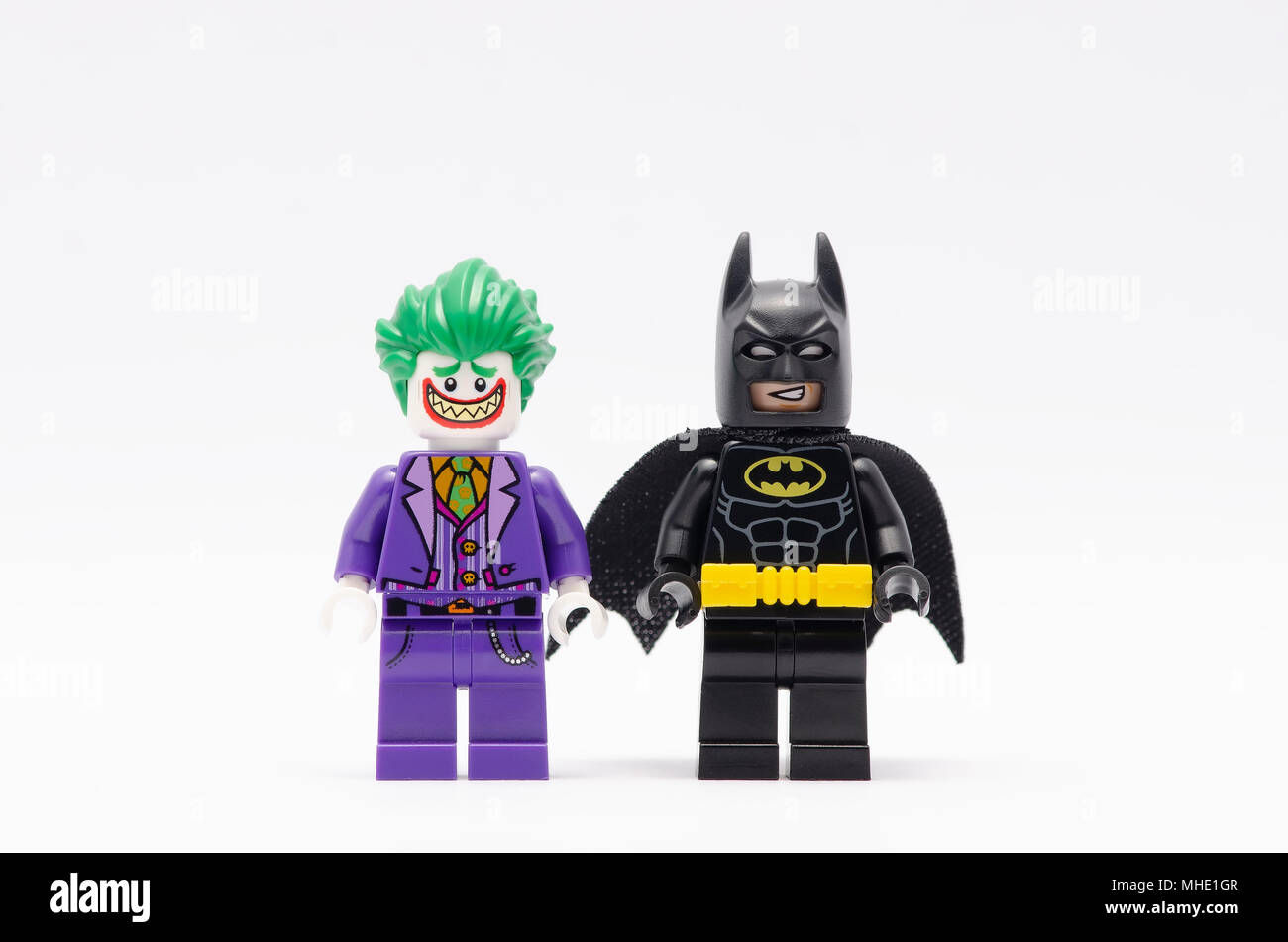 Wallpaper #-RnPLI8BtGB6xQ78O5BK7 Lego Batman and Joker Minifigure Isolated on White Background Stock