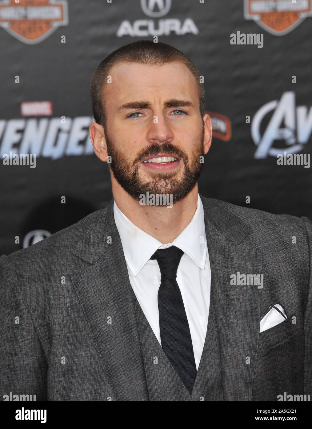 Wallpaper #71840 Interazione Tra Chris Evans E Scarlett Johansson Sui Social Media Tiktok