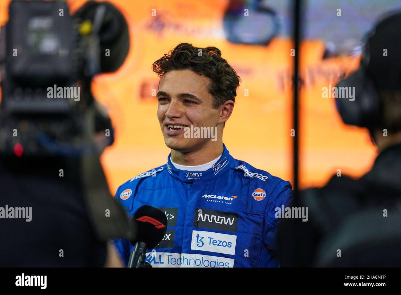Wallpaper #6n3a844Bnwiau_P6RA1G42 Yas Marina Circuit Yas Island 11th December 2021 Lando Norris to Start