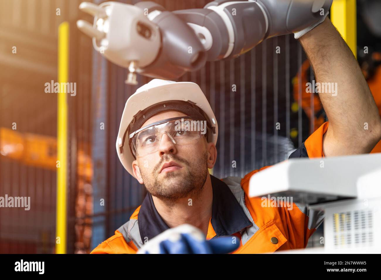 Wallpaper #C2c5-JIBSpphPi3-0ImG317 Automation Engineer Service Checking Robotic Arm New Era Modern