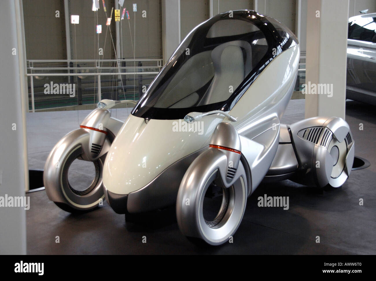 Wallpaper #JHf-JpMB-pgBXx60LKTr202 Car of the Future Design Concept at Toyota Odaiba Technology Showcase