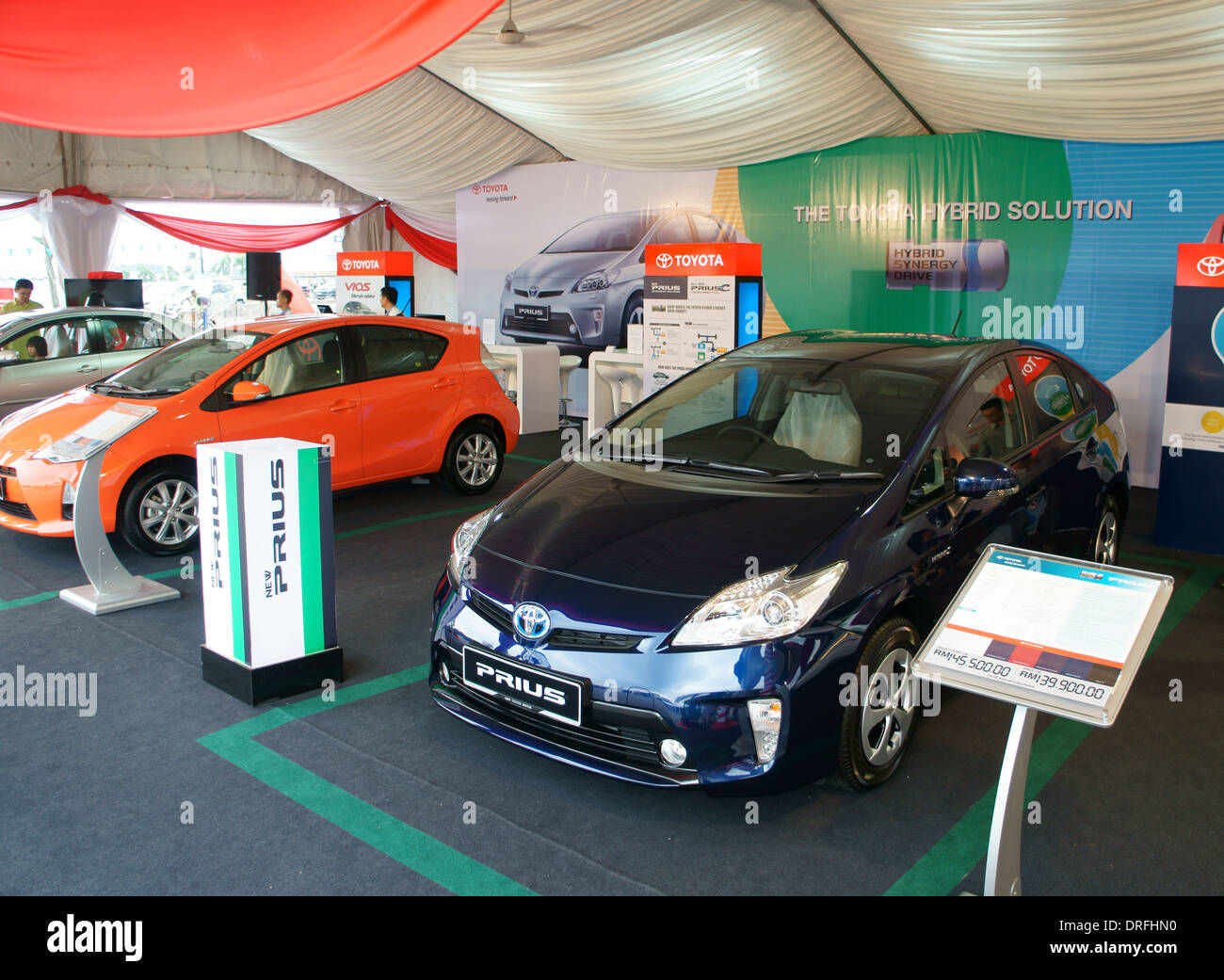 Wallpaper #OmijFpMBSpphPi3-0gzx279 Toyota Booth at Car Exhibition in Malaysia Stock Photo Alamy