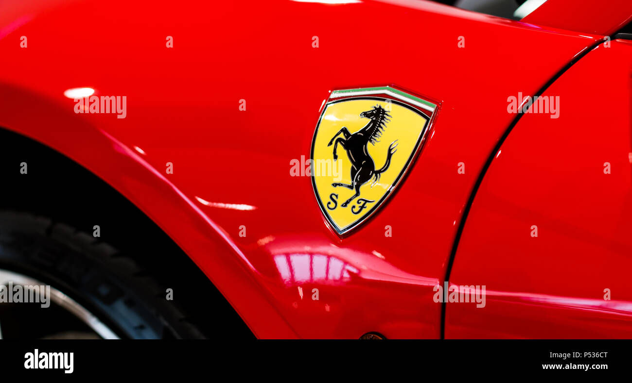 Wallpaper #OUXujo4B7YBJg1BVE53832 Ferrari 458 Spider Logo Allie Baxter