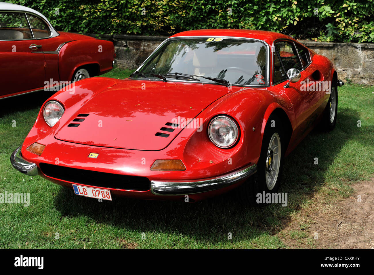 Wallpaper #a-pqVZMBlwTYPL18jQ2r399 1973 Ferrari 246 GT Hi Res Stock Photography and Images Alamy