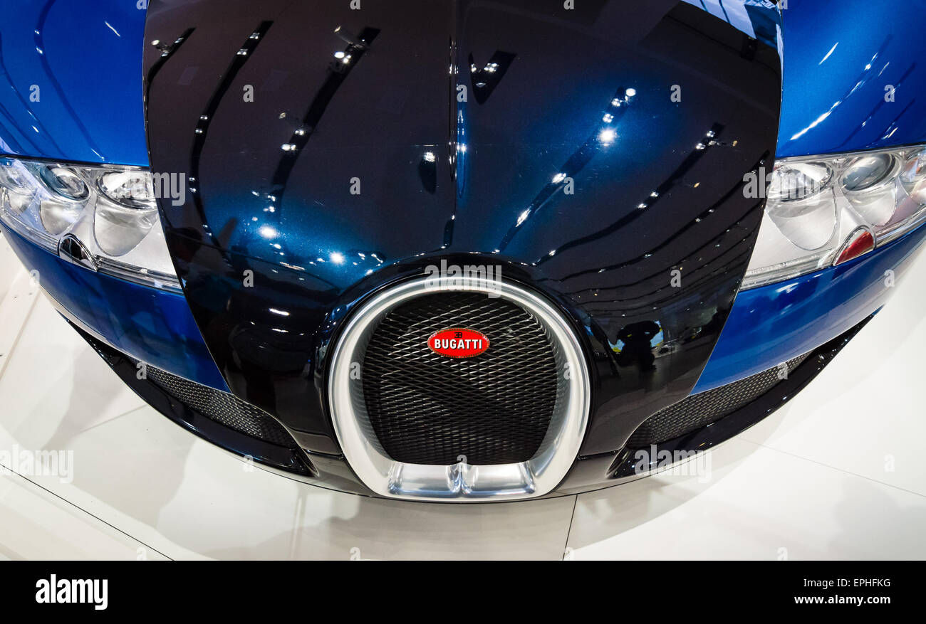 Wallpaper #Z1hnNJMBzN9vxX34lDyA279 Berlin May 02 2015 Showroom Supercar Bugatti Veyron Eb 164