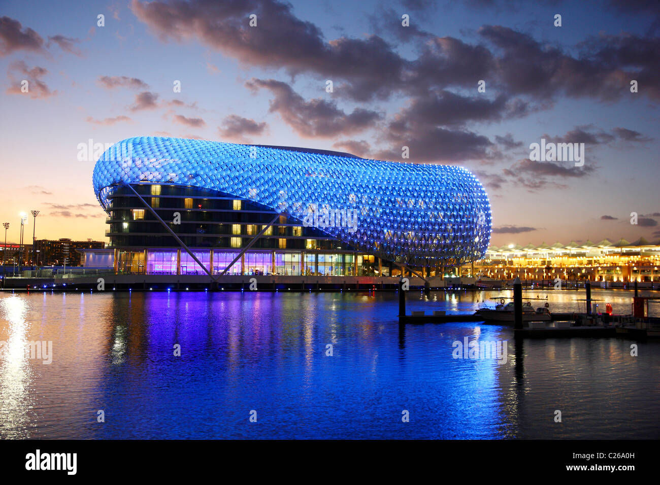 Wallpaper #2Ljf2pIBJvJKYCmEivPh145 Yas Hotel at Yas Island Part of the Formula One Race Track Design