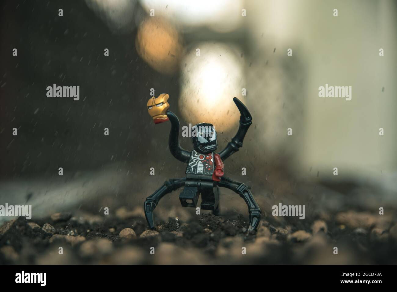 Wallpaper #omimIpMBSpphPi3-GjMQ353 Lego Minifigure Iron Venom Stock Photo Alamy