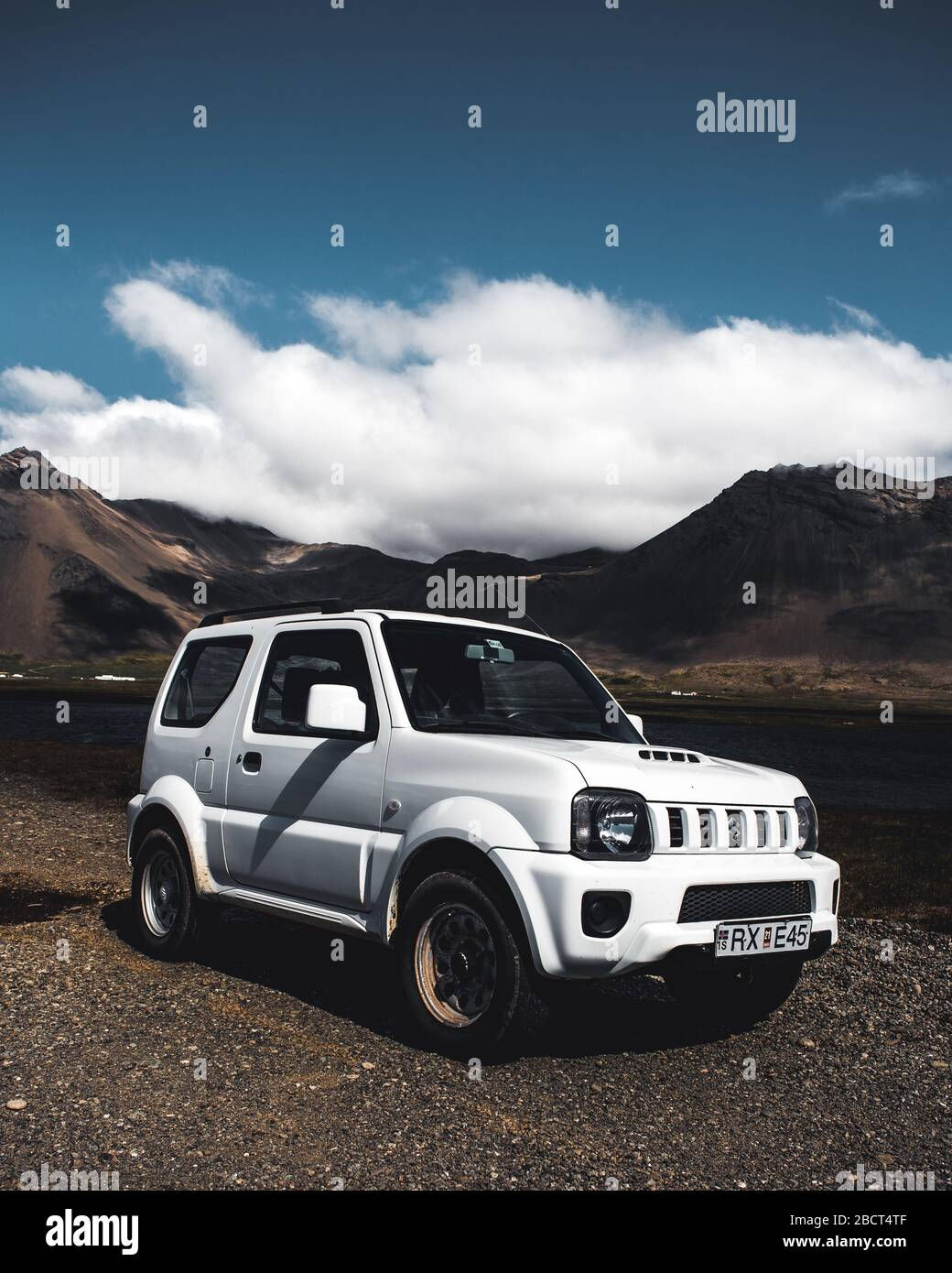 Wallpaper #MWcS55IBSpphPi3-zDYL44 Suzuki Jeep Jimny Hi Res Stock Photography and Images Alamy