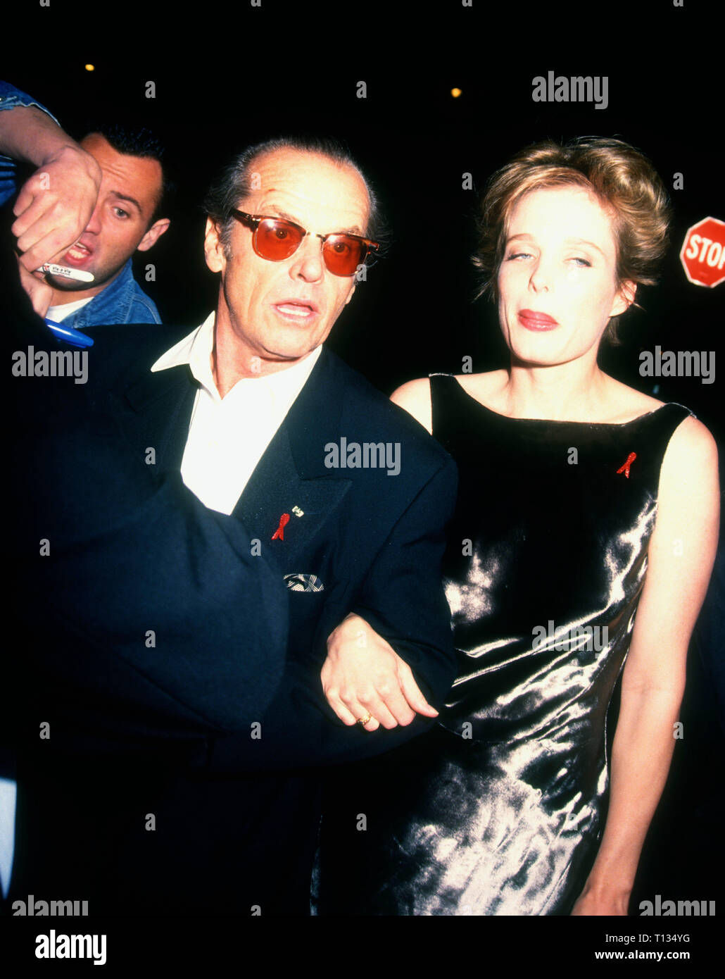 Wallpaper #fO_nS5MBMN-XEVvVGDzL313 Jack Nicholson and Rebecca Broussard