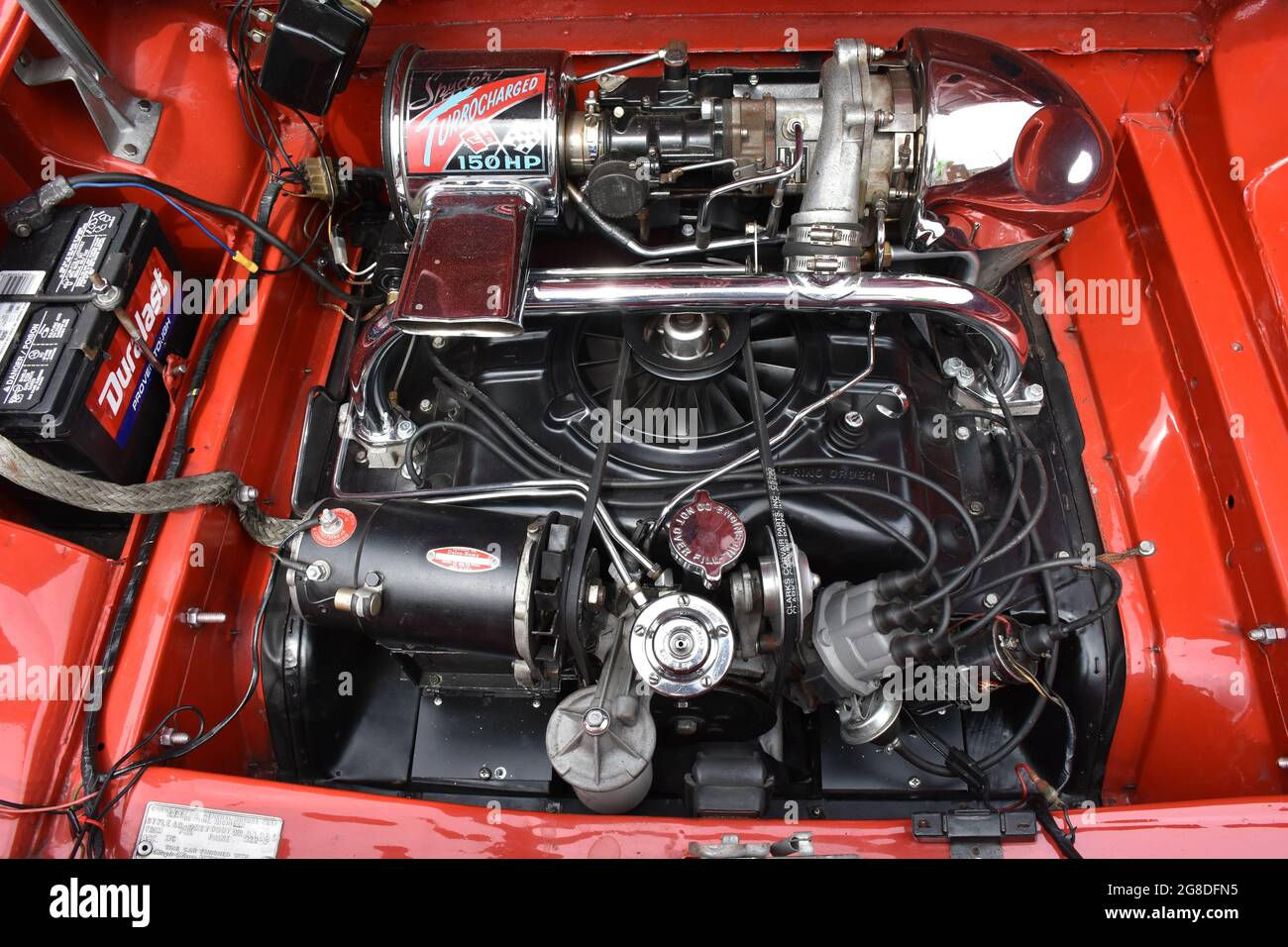 Wallpaper #hS7MOJMBeCfPaRV8S7vi159 A Chevrolet Camaro Turbocharged Engine Stock Photo Alamy