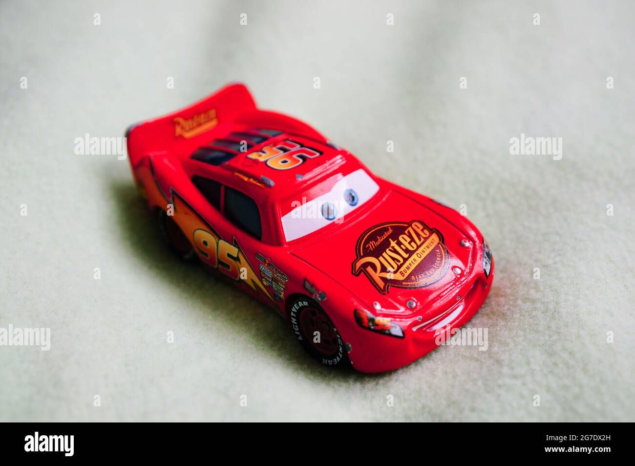 Wallpaper #n2cFC5MBSpphPi3-_Neo50 Cars Movie Lightning Mcqueen