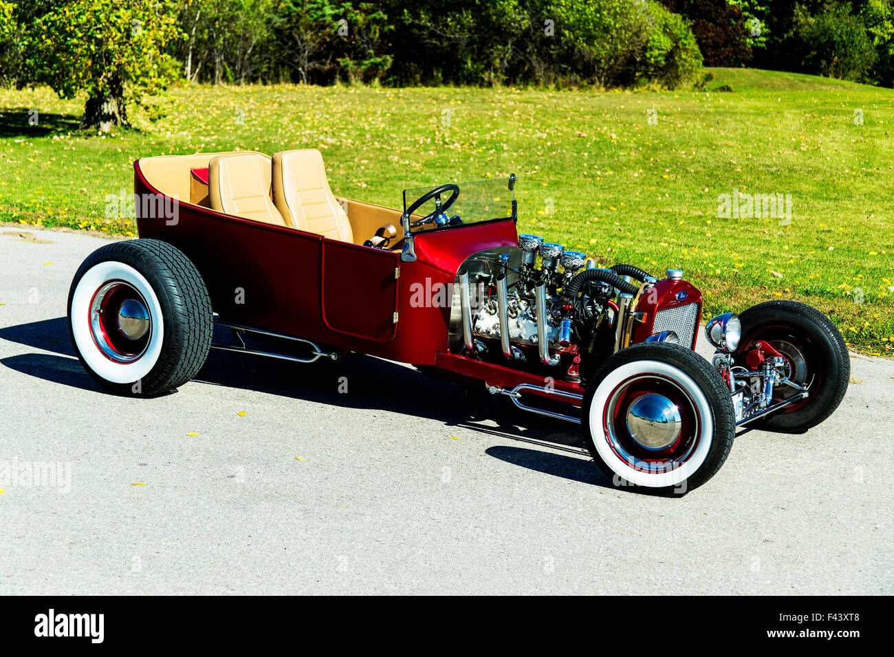 Wallpaper #c2hLGJMBSpphPi3-zBJm289 Model T Hot Rod Hi Res Stock Photography and Images Alamy
