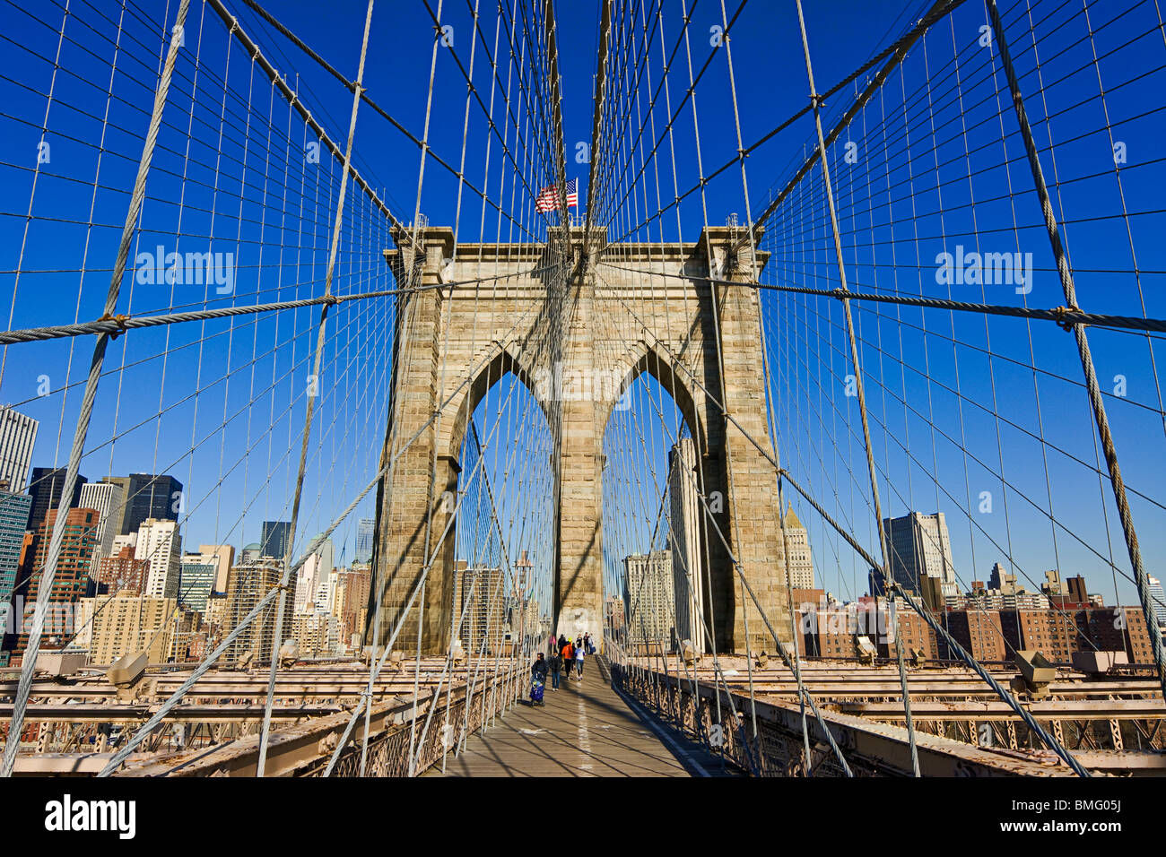 Wallpaper #66e34 Brooklyn Bridge in New York the Iconic Crossing Between Manhattan and