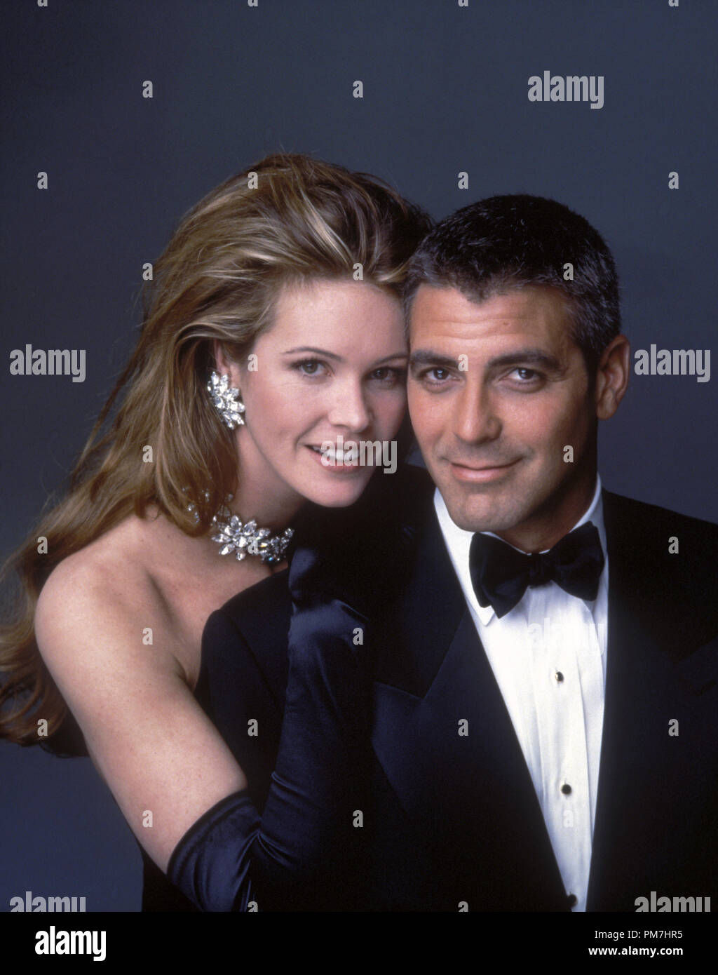 Wallpaper #NGcXCJMBSpphPi3-cMl9211 Elle Macpherson Batman Robin 1997 Hi Res Stock Photography and Images