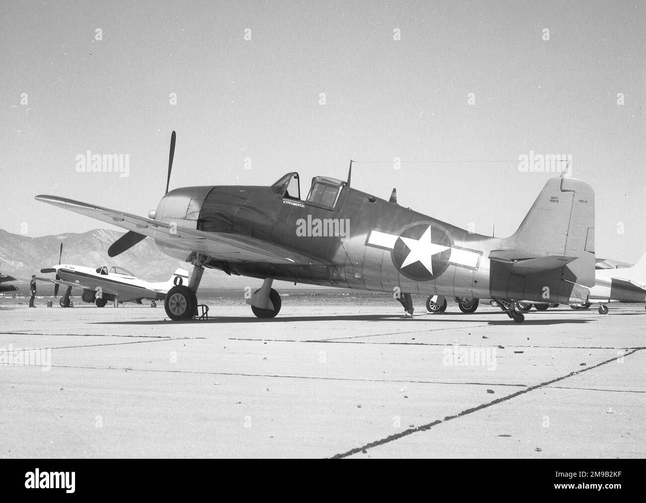 Wallpaper #xmetDJMBSpphPi3-fN8M169 Grumman F6f 5 Hellcat Black and White Stock Photos Images Alamy