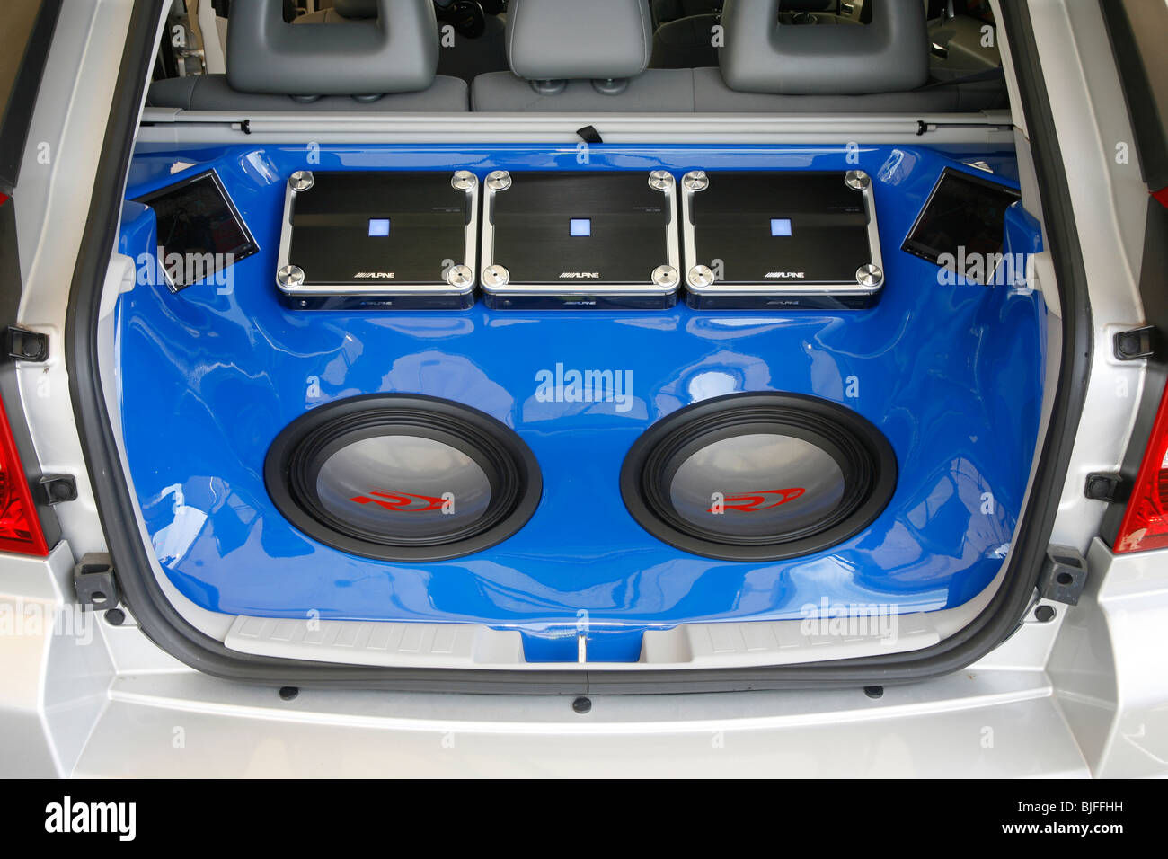 Wallpaper #-hfiPpMBPLD5_VENGODr53 Custom Car Stereo Systems